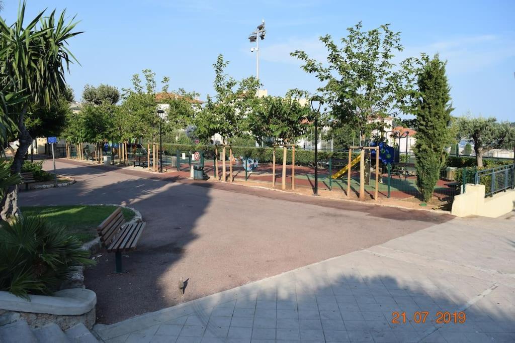 Ferienwohnung Iafrate-Oksoleil Villefranche-sur-Mer Exterior foto